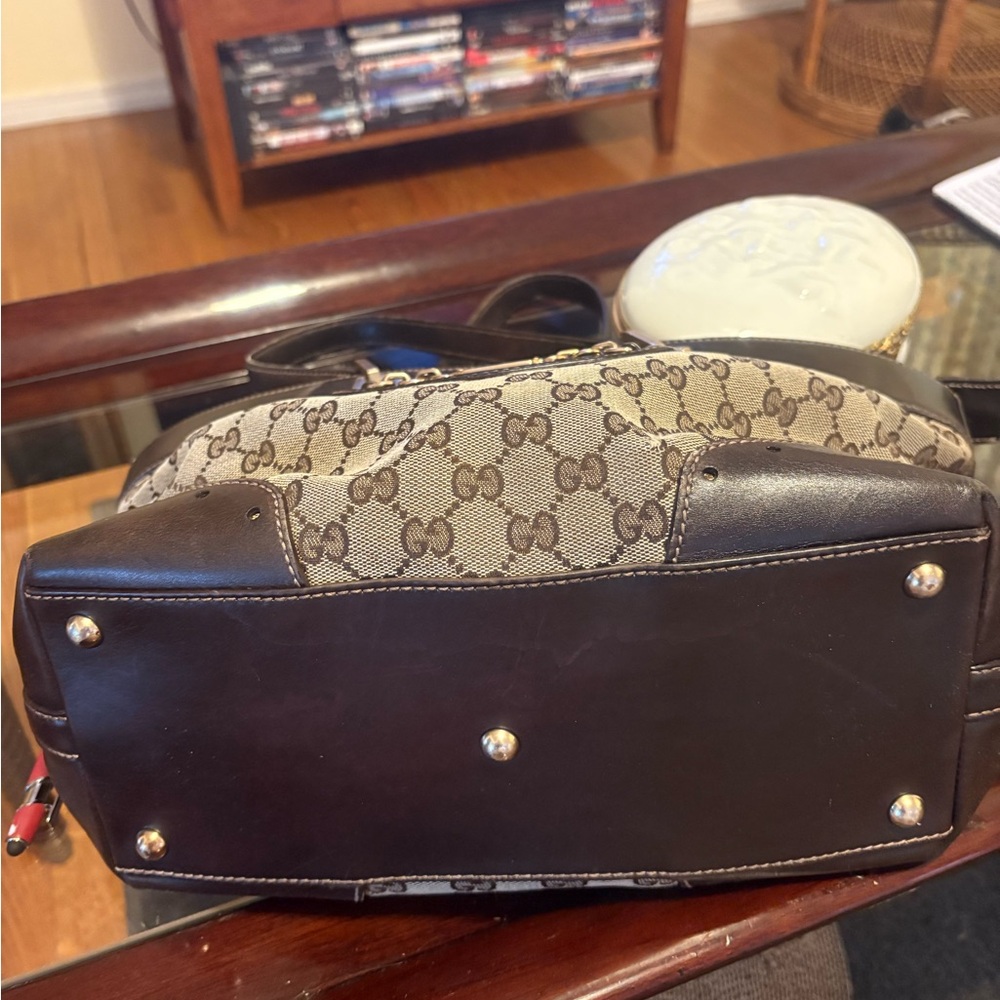 Vintage Genuine Gucci tote , iconic monogram Tan / Brown canvas and leather. - Picture 6 of 14
